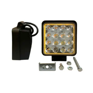 فانوس مربع16 لد 5 سم عريض
5CM WIDE 16-LED WORK LAMP